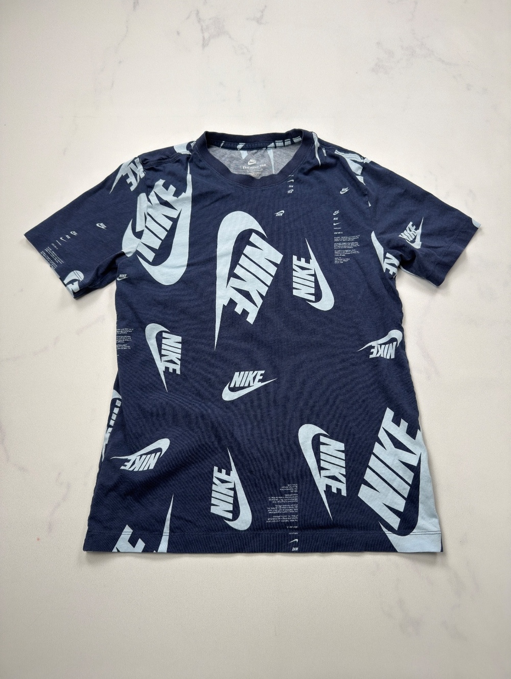 Nike T-Shirt Allover Logo Print Casual Tee - Mens S